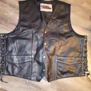 Leather Headquarters Black Bike Biker Leather Vest Size 4X With‎ 5  Pock…